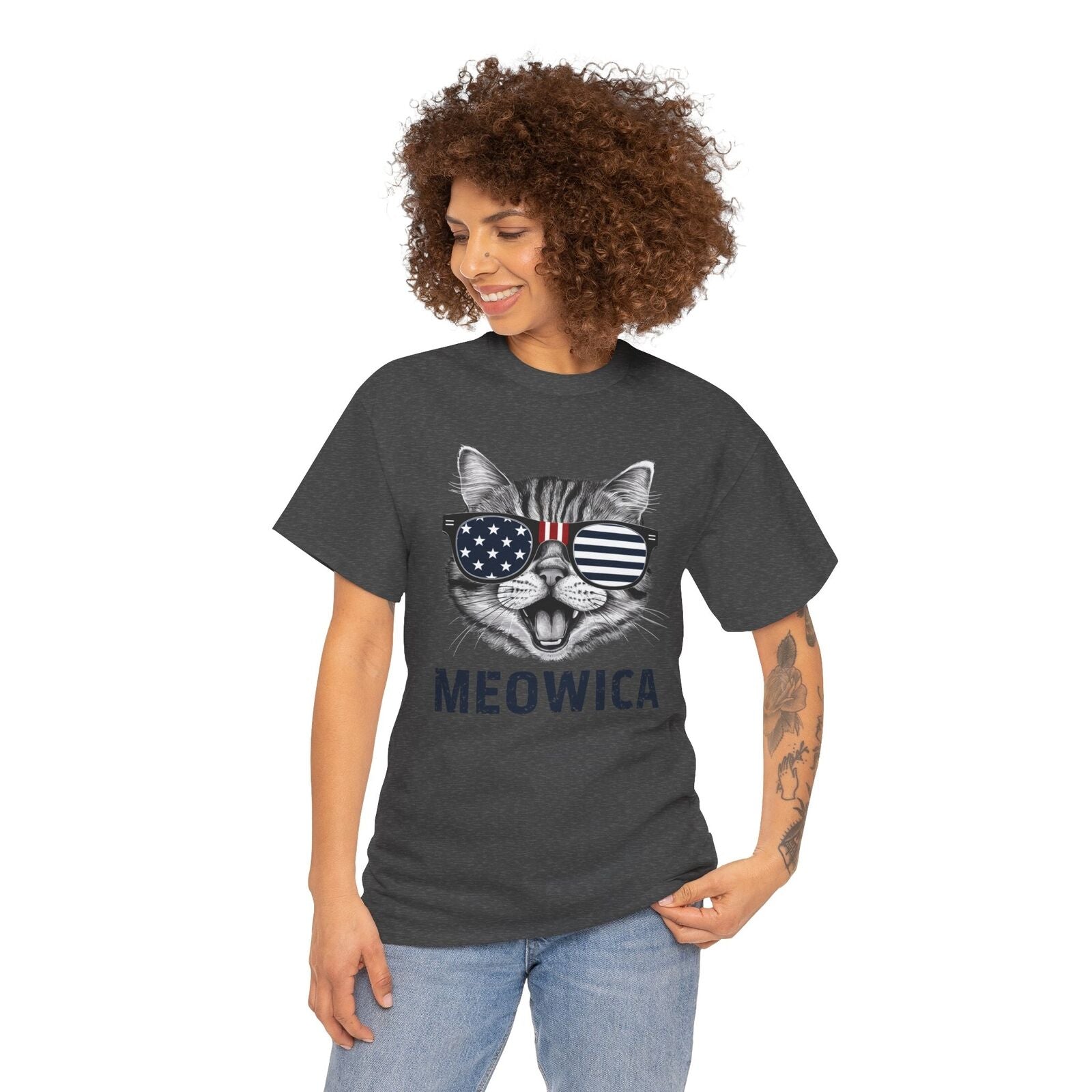 4Th of July Meowica American Flag USA T-Shirt - Novelty Cat Graphic Tee