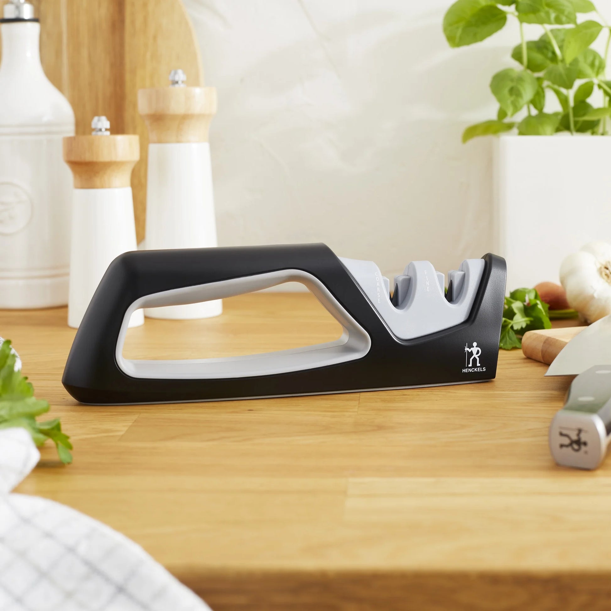 2-Stage Handheld Knife Sharpener