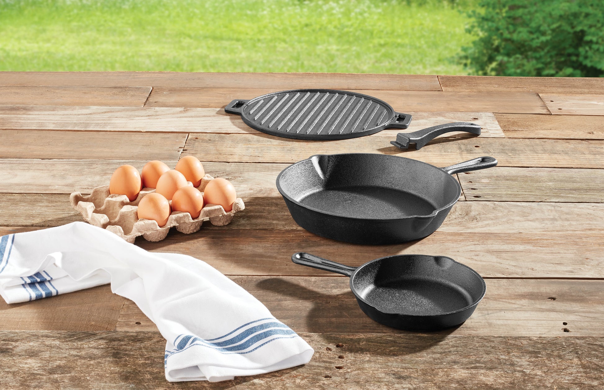 4-Piece Cast Iron Skillet Set with Handles and Griddle, Pre-Seasoned, 6", 10.5", 11"