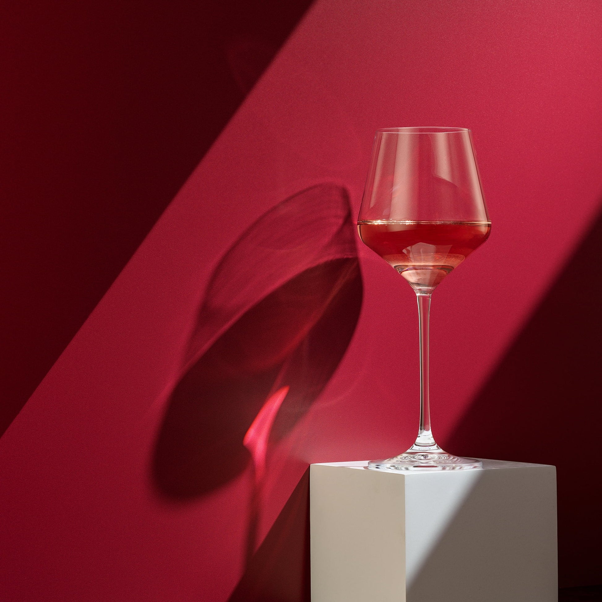 Layla White Wine Glasses, Set of 4