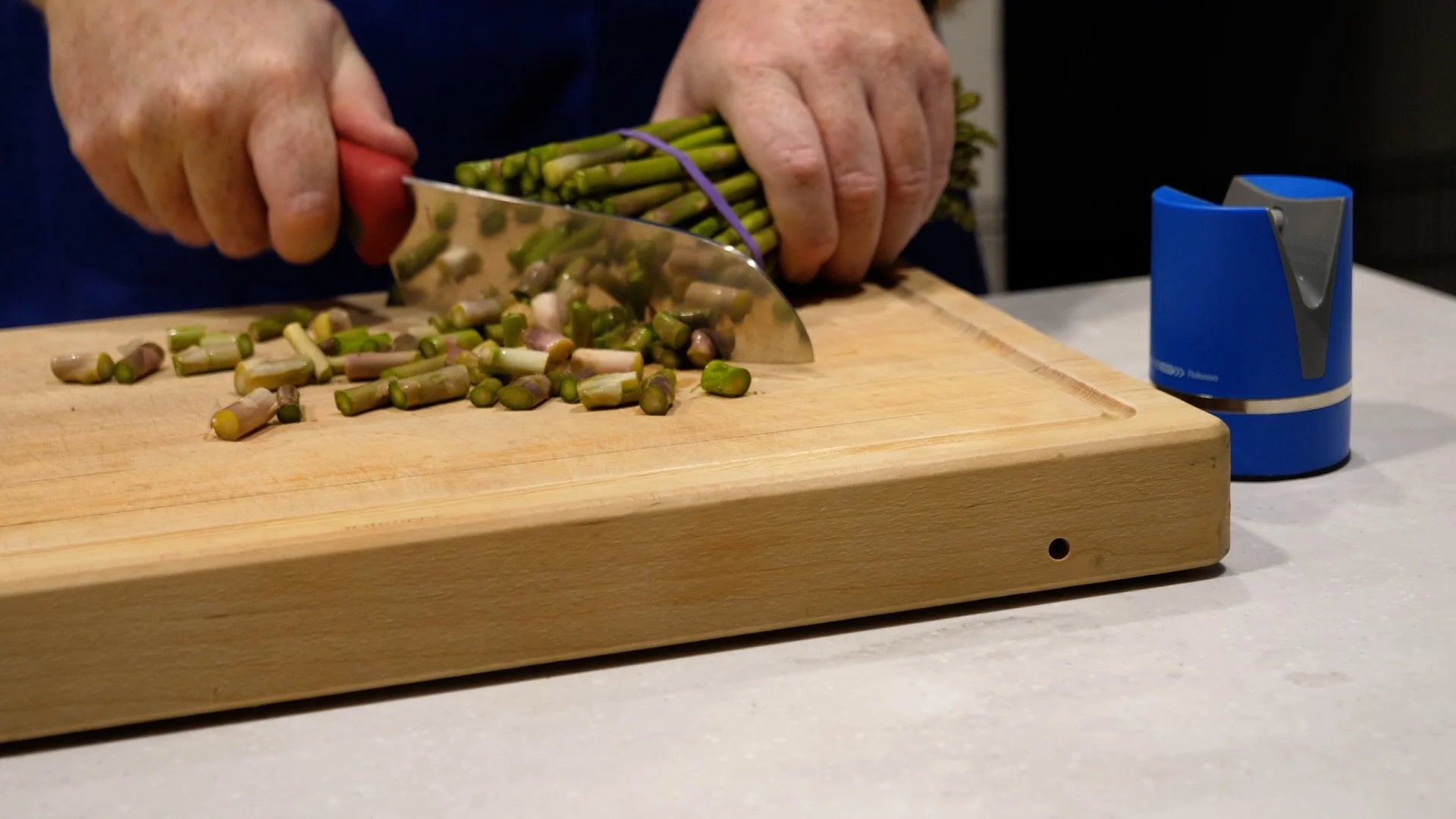 Sharp Adjust Sharpener, Sharpens at 6 Stages / Angles.