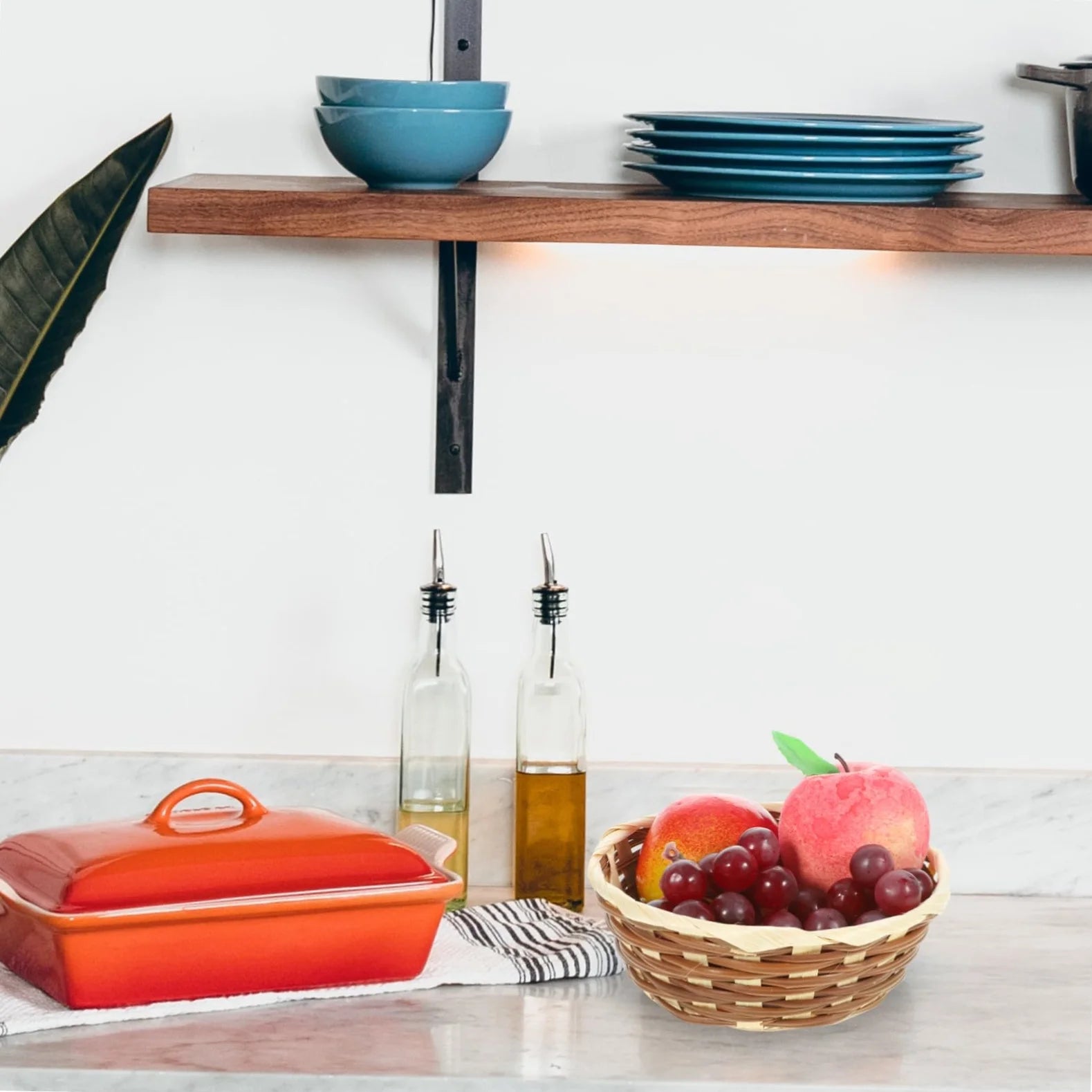 12 Pack round Gift Baskets, 6.5" Bamboo Small Bread & Fruit Baskets, Woven Bread Roll Baskets, Food Serving Baskets, Food Storage Basket for Kitchen Restaurant Display Decor