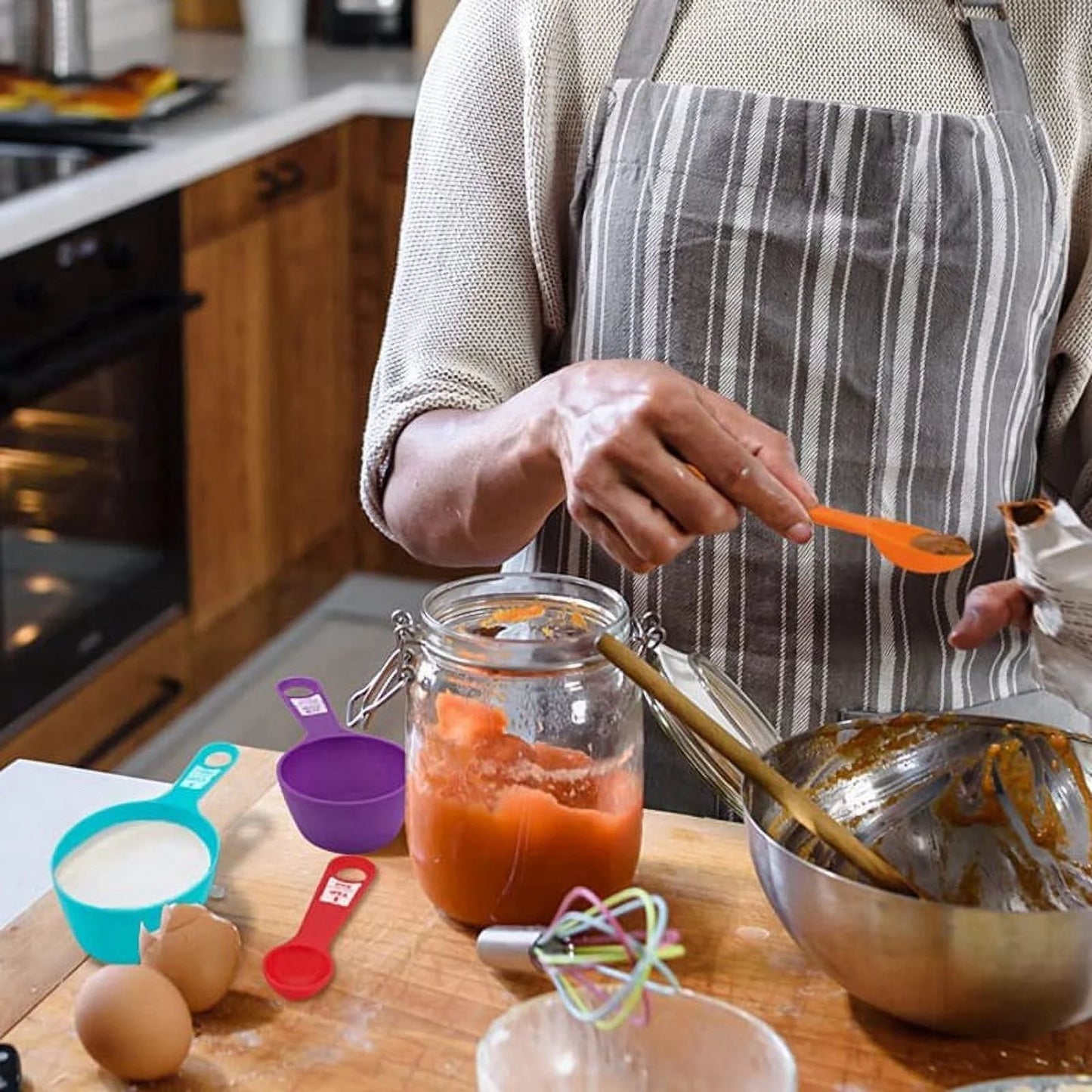 12 Pcs Plastic Measuring Cups and Spoons Set,Colored Kitchen Measure Tools, Great for Baking and Cooking(Random Color)