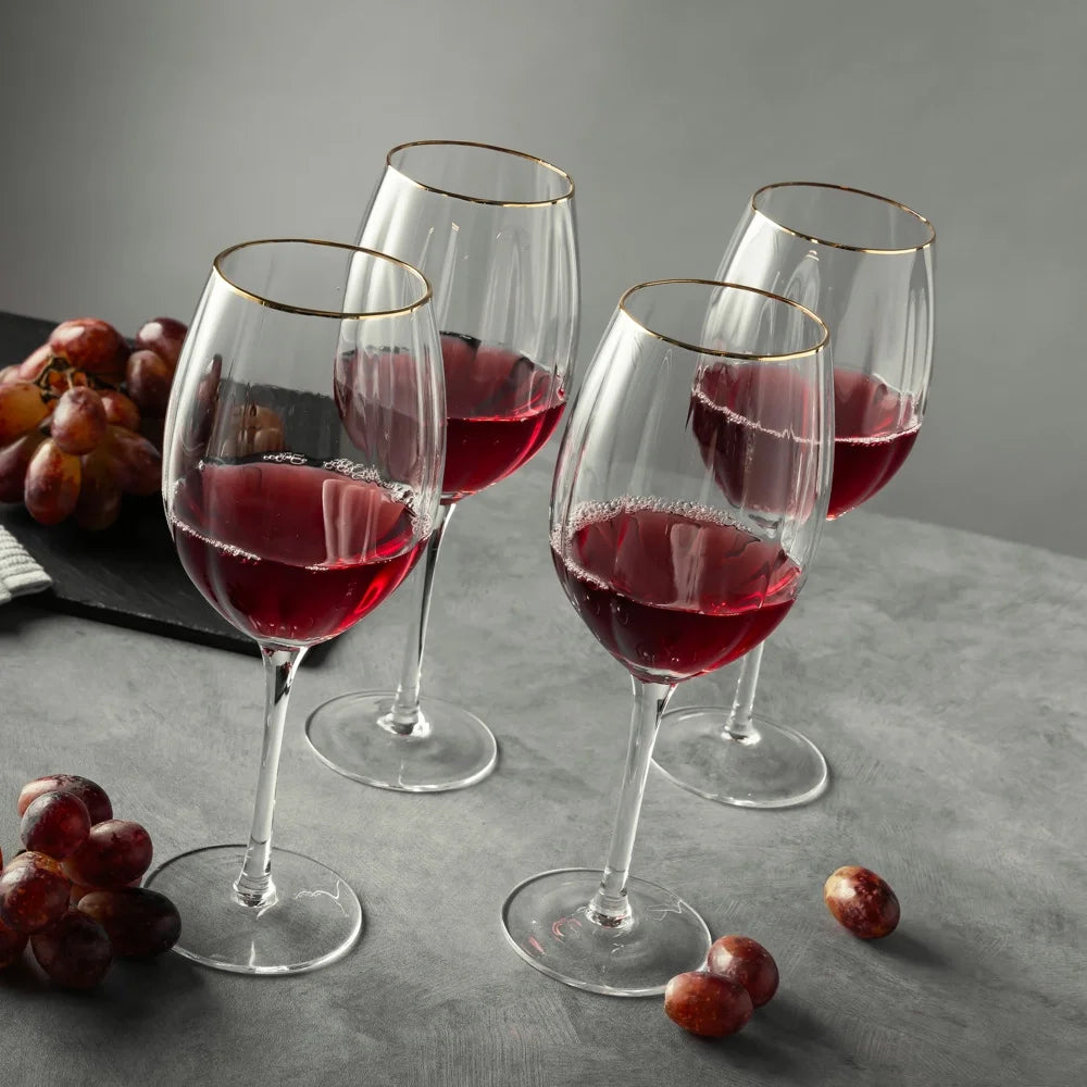 Scalloped Wine Glasses with Gold Rim, Set of 4