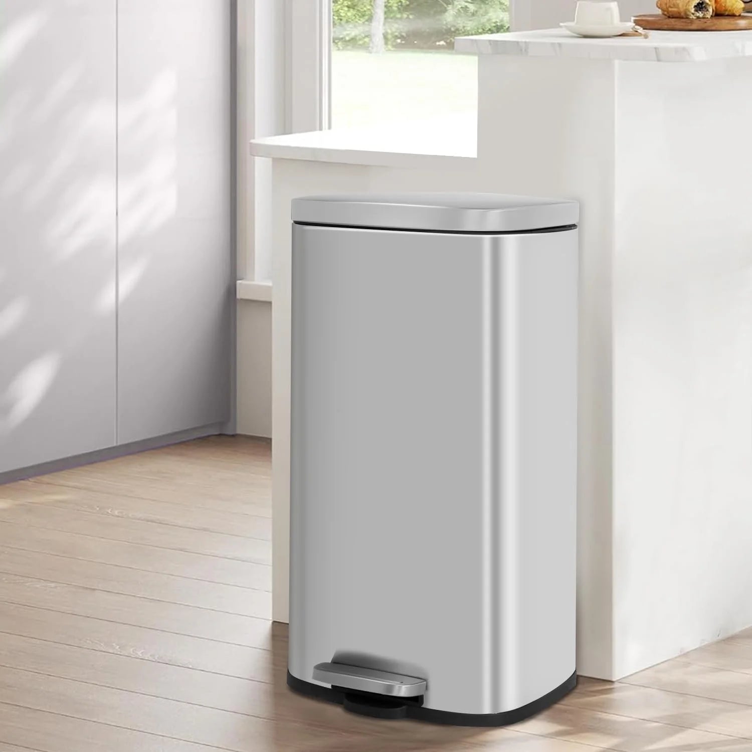 8 Gallon Stainless Steel Step Kitchen Trash Can with Lid, Fingerprint-Proof for Indoor(Silver)