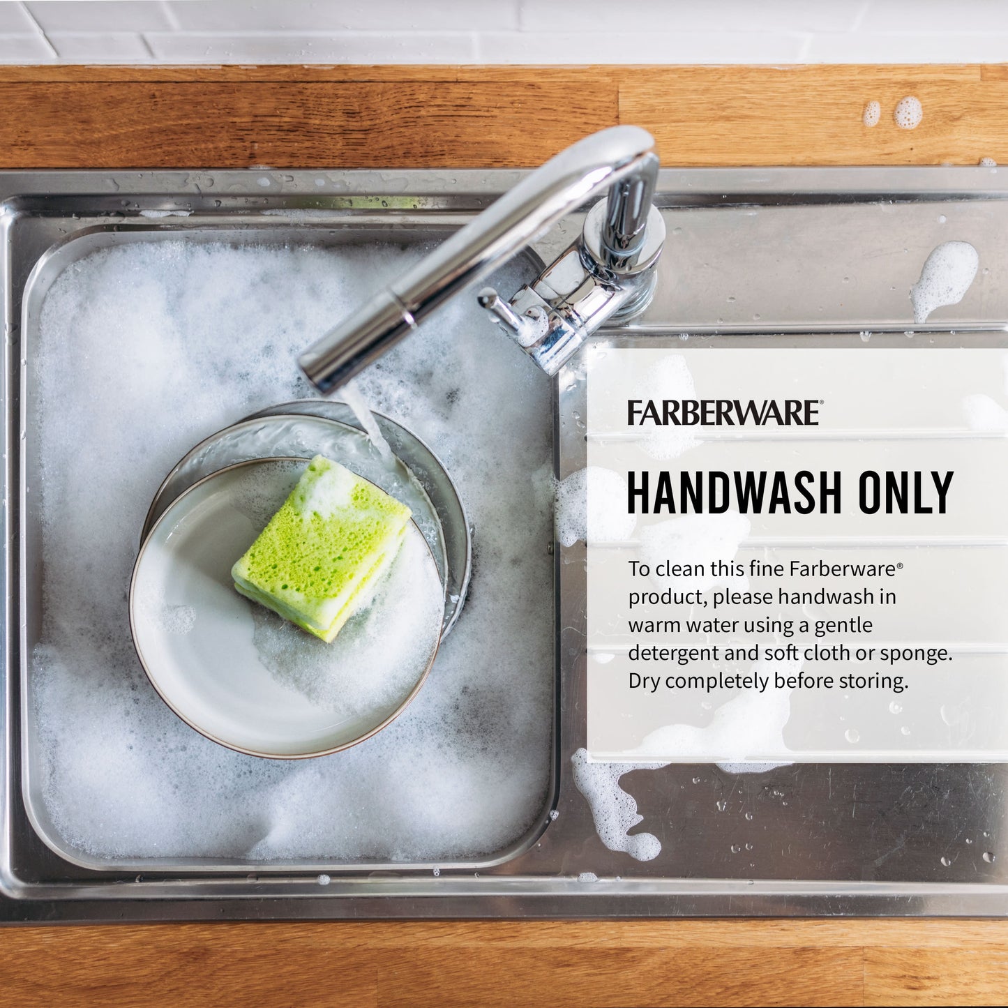 Professional Euro Peeler with Stainless Steel Blade in Black