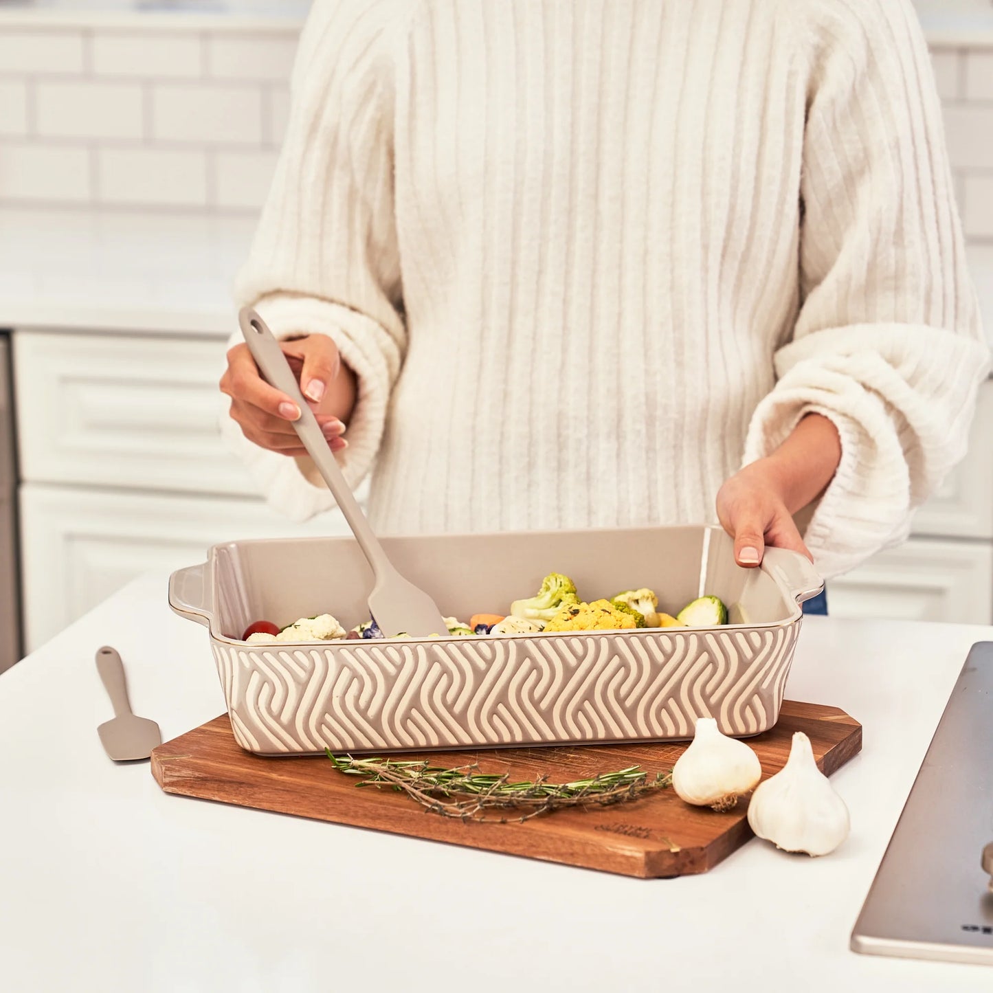 , 10-Piece Ceramic Bakeware Set, with Spatulas & Whisk, Madison