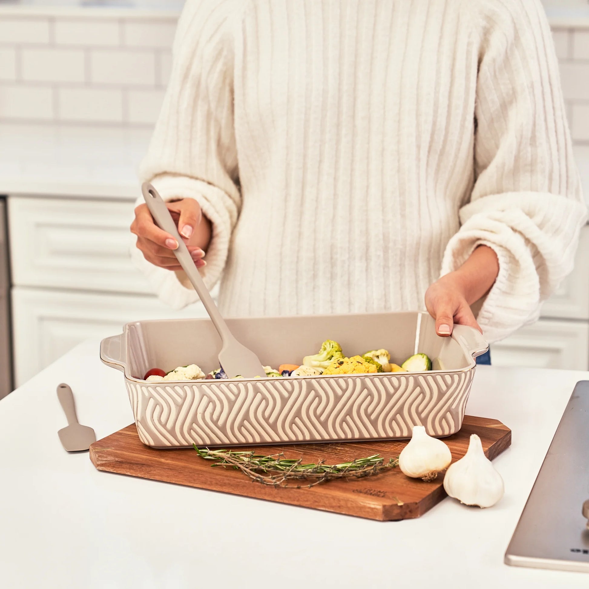 , 10-Piece Ceramic Bakeware Set, with Spatulas & Whisk, Madison