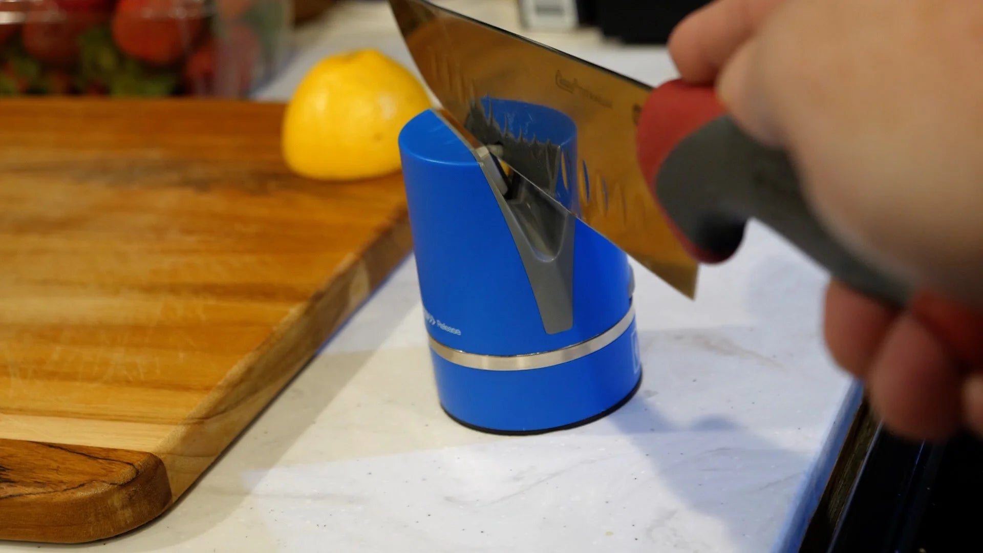 Sharp Adjust Sharpener, Sharpens at 6 Stages / Angles.