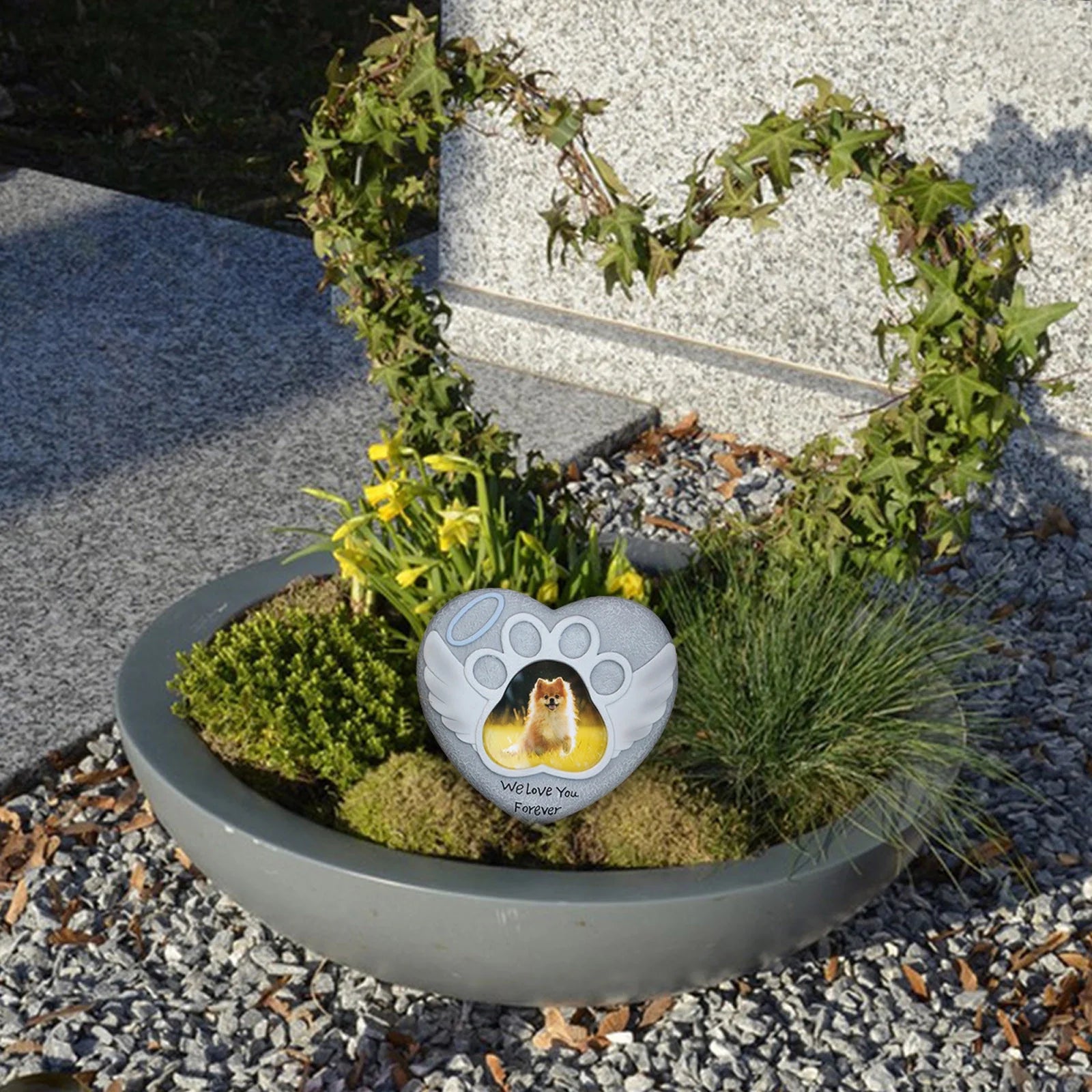 Pet Memorial Stones for Dog or Cats,Dog Memorial Stones with Photo Frame,Loss of Dog Sympathy Gift Indoor Display,Pet Grave Markers Dog Bereavement Gifts Outdoor Tombstone Heart Shaped Carve