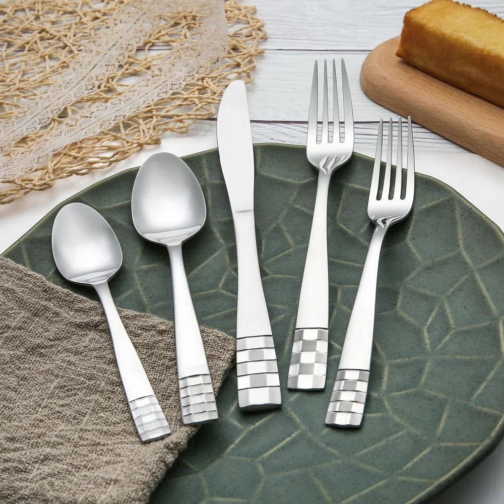 40 Pieces Flatware Set Service for 8, Stainless Steel Silverware Cutlery, Utensil Set for Home Kitchen, Include Fork Knife Spoon, Dishwasher Safe