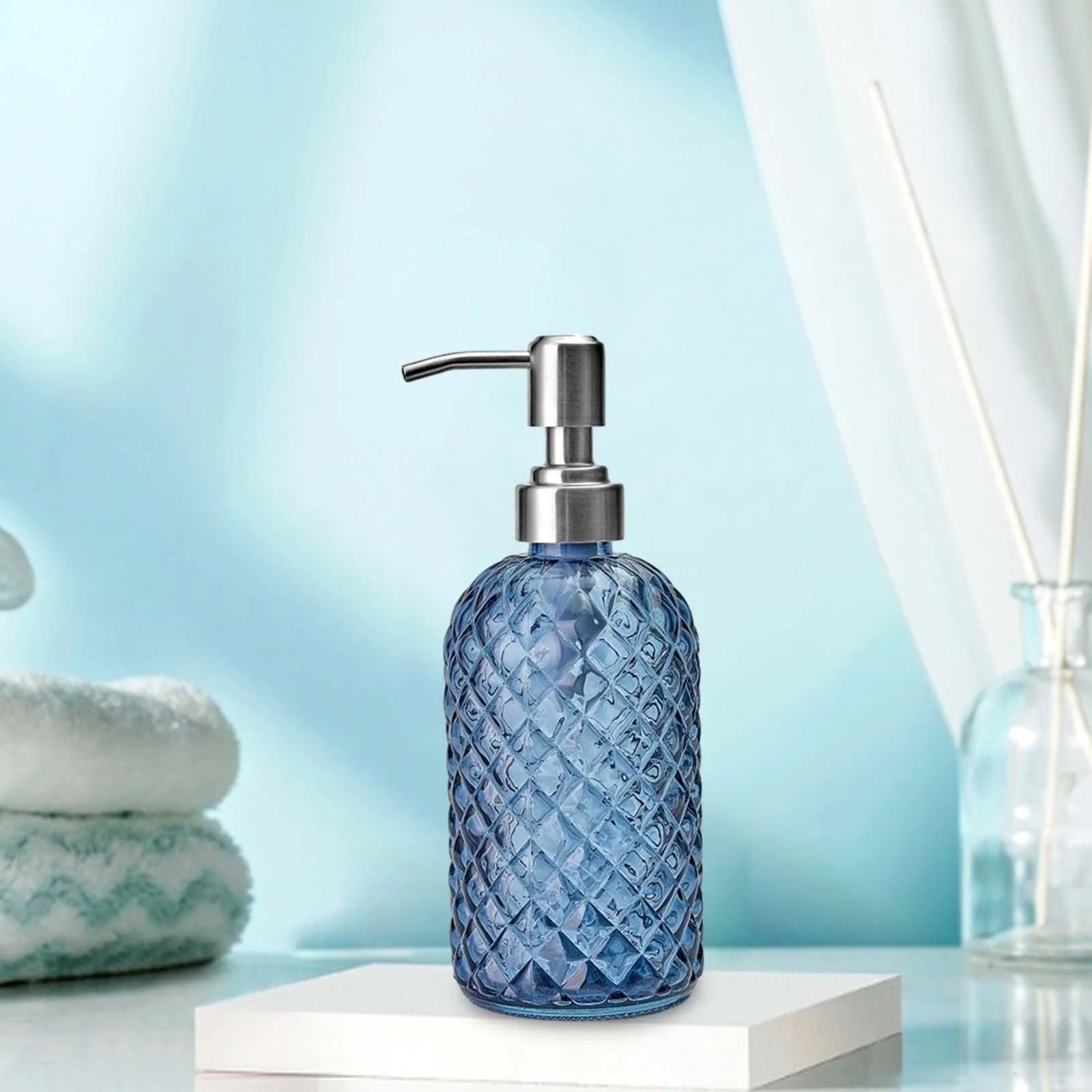 Glass Pump Soap Dispenser Bottle Body Wash Dispenser Durable Hand Soap Dispenser Lotion Dispensers for Kitchen Laundry Hotel Blue