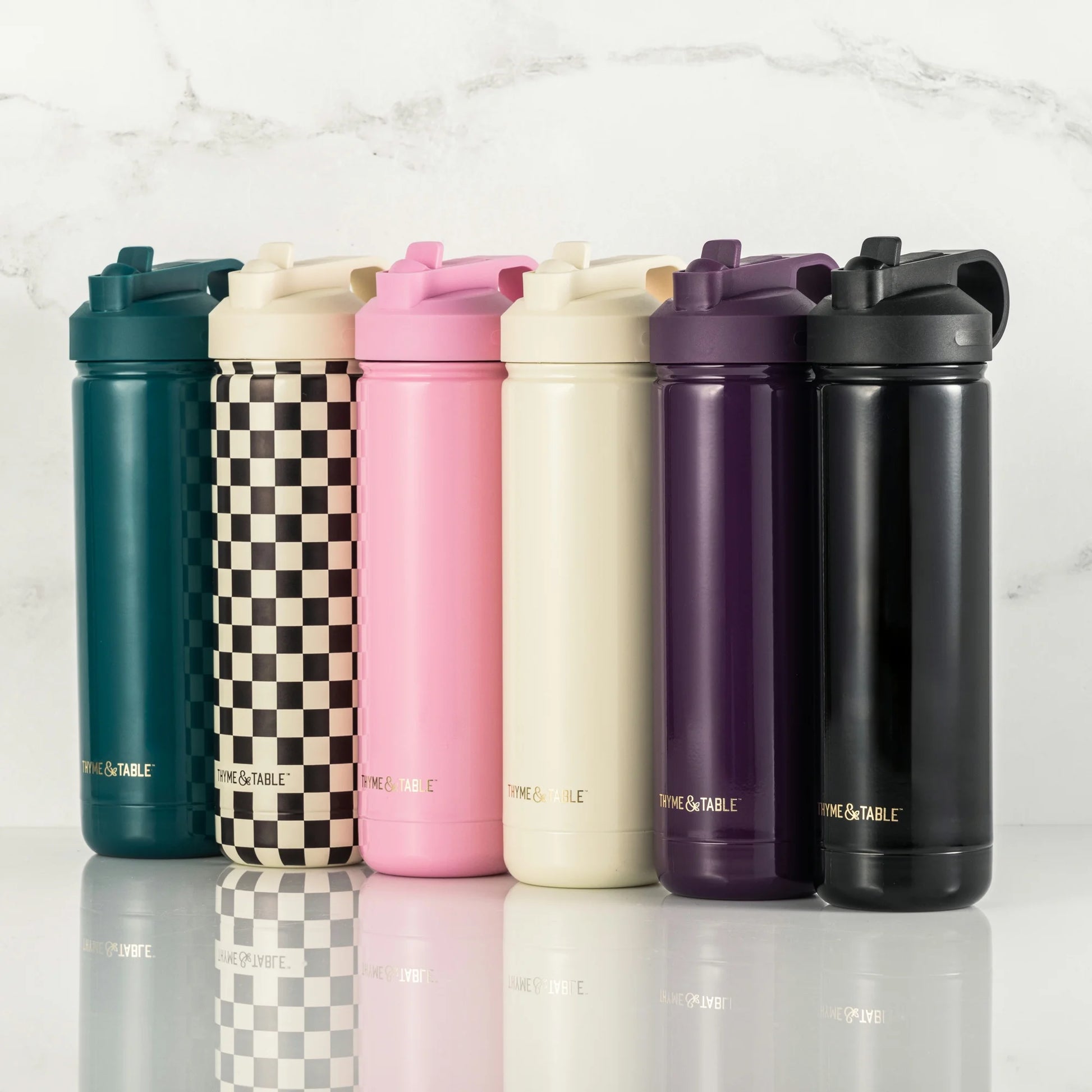 26 oz Water Bottle with Straw Lid, Pink with Gold Heart Charm