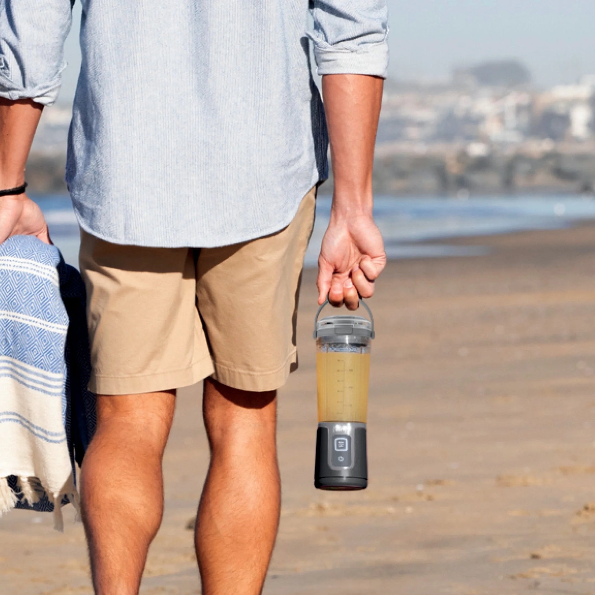 Blast 16 Oz Portable Personal Blender with Leak-Proof Lid and Easy Sip Spout, Black BC100BK