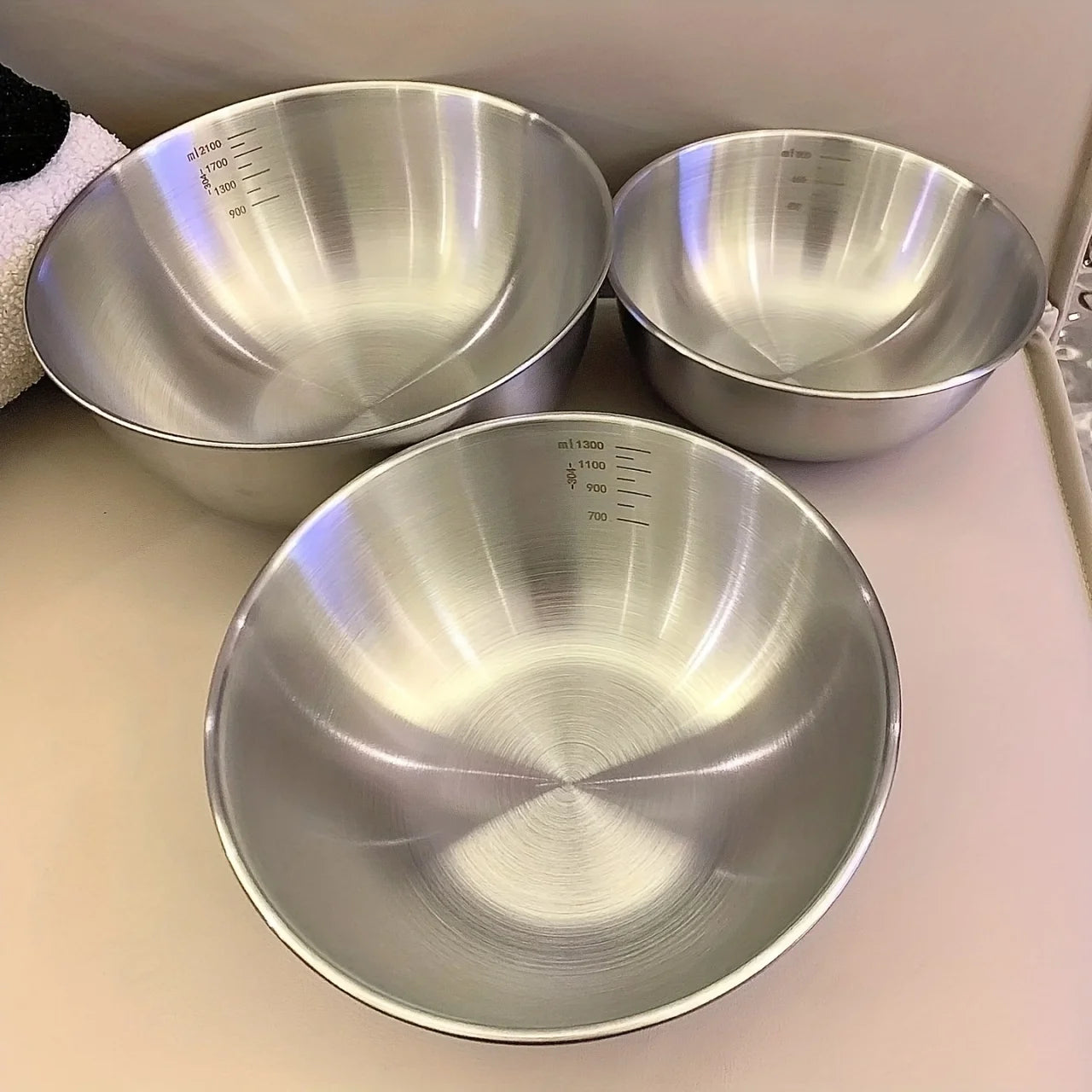 Essential Lightweight Scratch Resistant Food Safe Stainless Steel Mixing Bowls, Set of 3