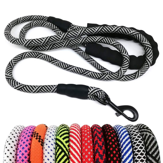 MayPaw Heavy Duty Rope Dog Leash, 3/4/5/6/7/8/10/12/15 FT Nylon Pet Leash, Soft Padded Handle Thick Lead for Large Medium Dogs Small Puppy (1/2" * 6', Black)