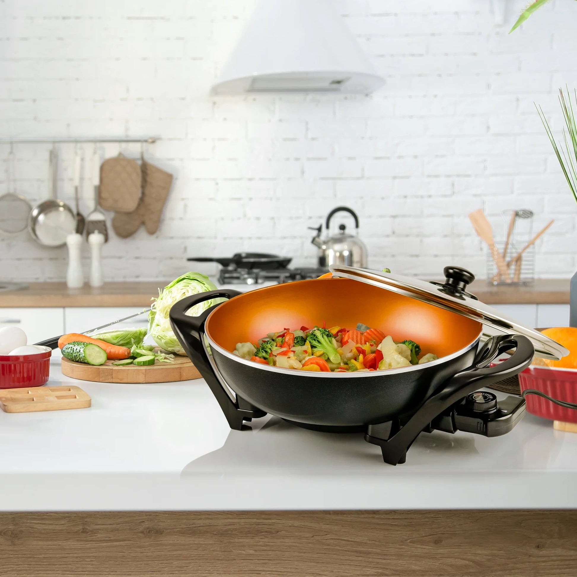13 Inch Electric Wok, Nonstick Coating Skillet, Tempered Glass Lid, Copper SK3113CO