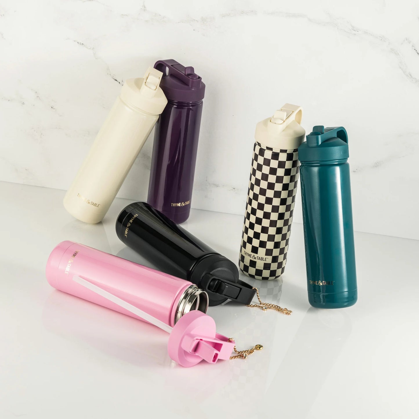 26 oz Water Bottle with Straw Lid, Pink with Gold Heart Charm