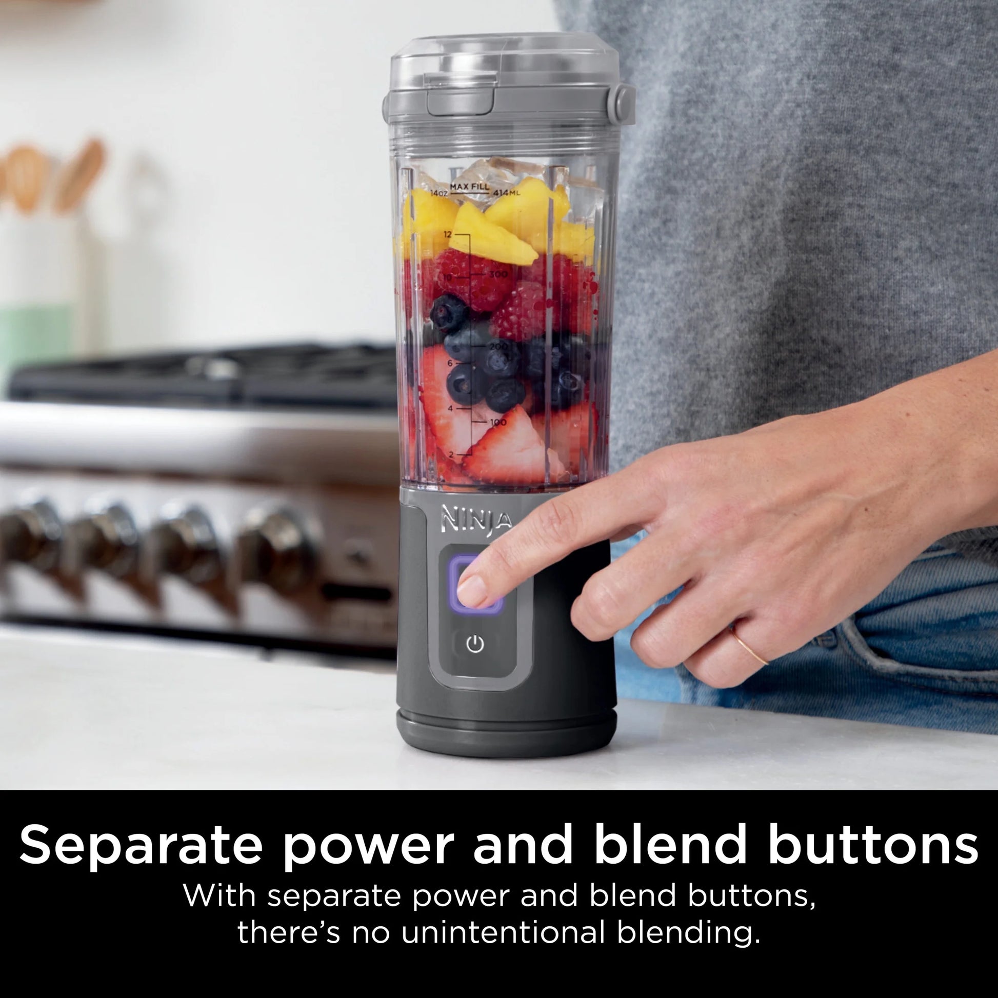 Blast 16 Oz Portable Personal Blender with Leak-Proof Lid and Easy Sip Spout, Black BC100BK