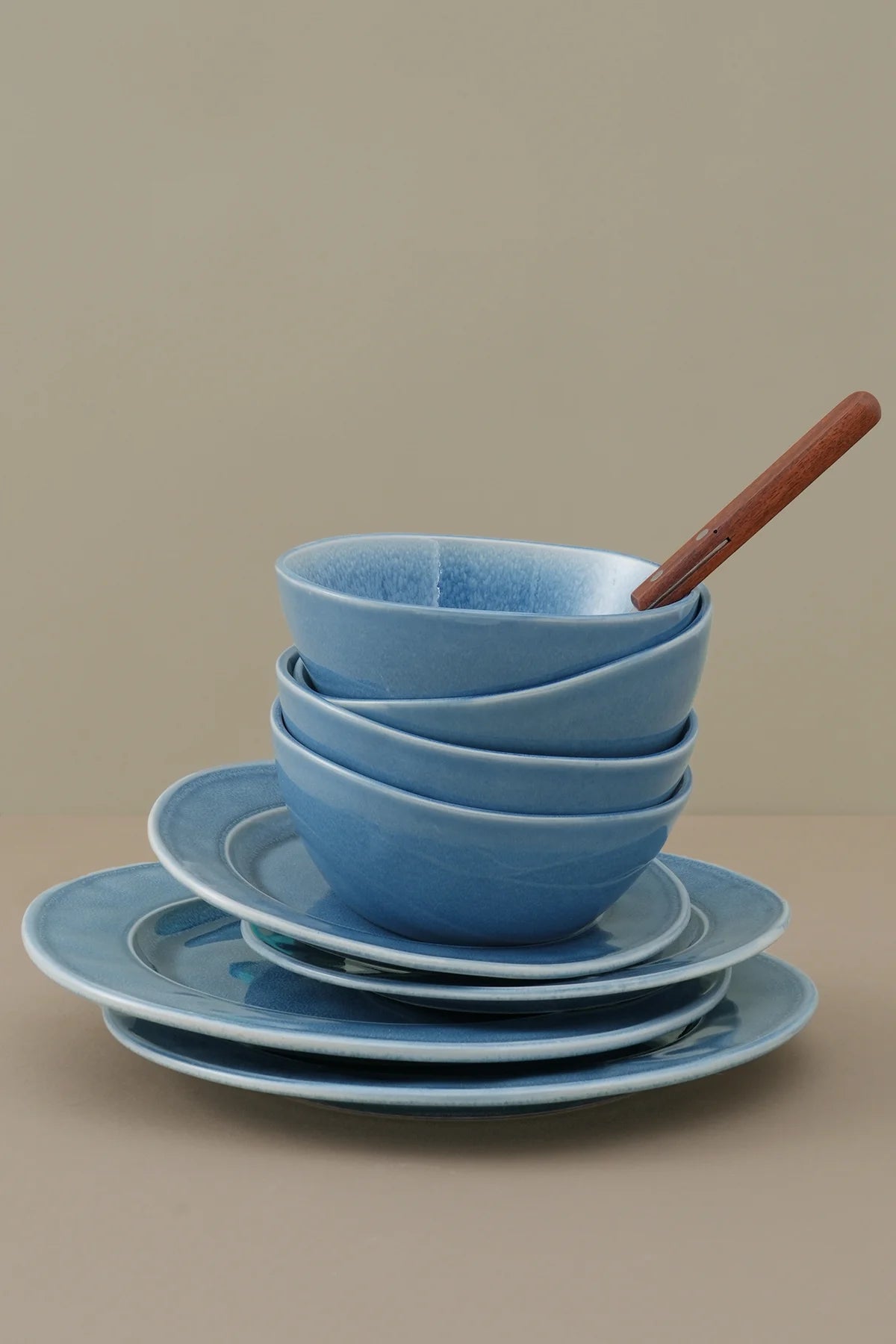 Aurora 12 Piece Dinnerware Set, Stoneware Plates and Bowls Set, Service for 4, Lagoon Blue