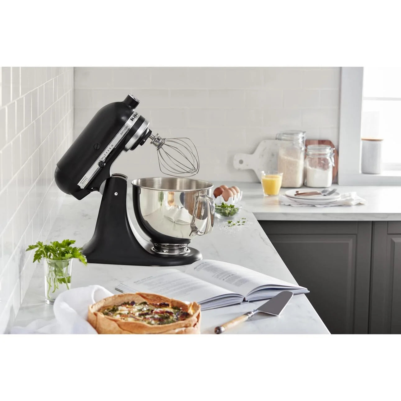 Artisan Series 5-Quart Tilt-Head Stand Mixer in Black Matte, Model KSM150PS