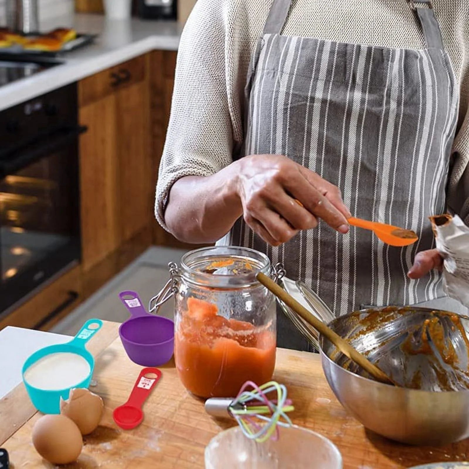 12 Pcs Plastic Measuring Cups and Spoons Set,Colored Kitchen Measure Tools, Great for Baking and Cooking(Random Color)