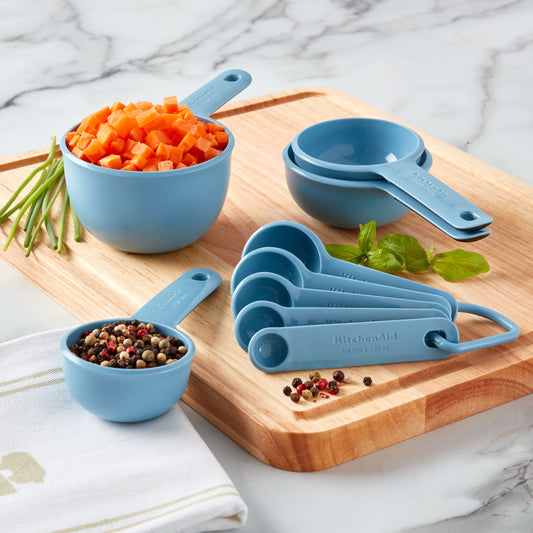 Universal Measure Cups and Spoons Kitchen Utensil Set in Blue Velvet