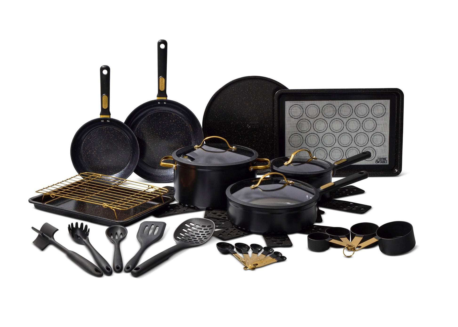 32-Piece Non-Stick Cookware Set in Black Aluminum and Ceramic
