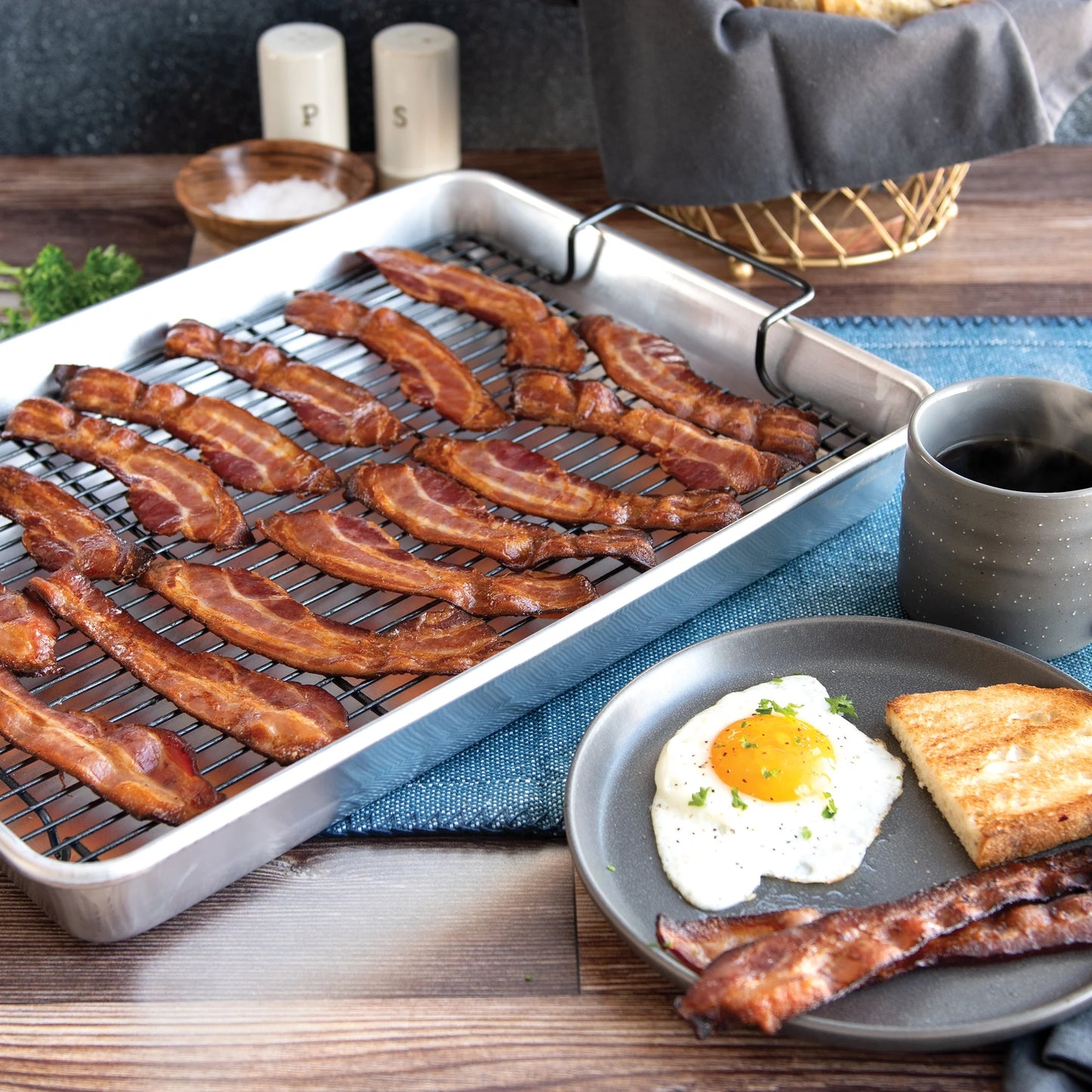 Naturals 20" X 13" Aluminum Roasting & Baking Pan with Nonstick Crisping Rack