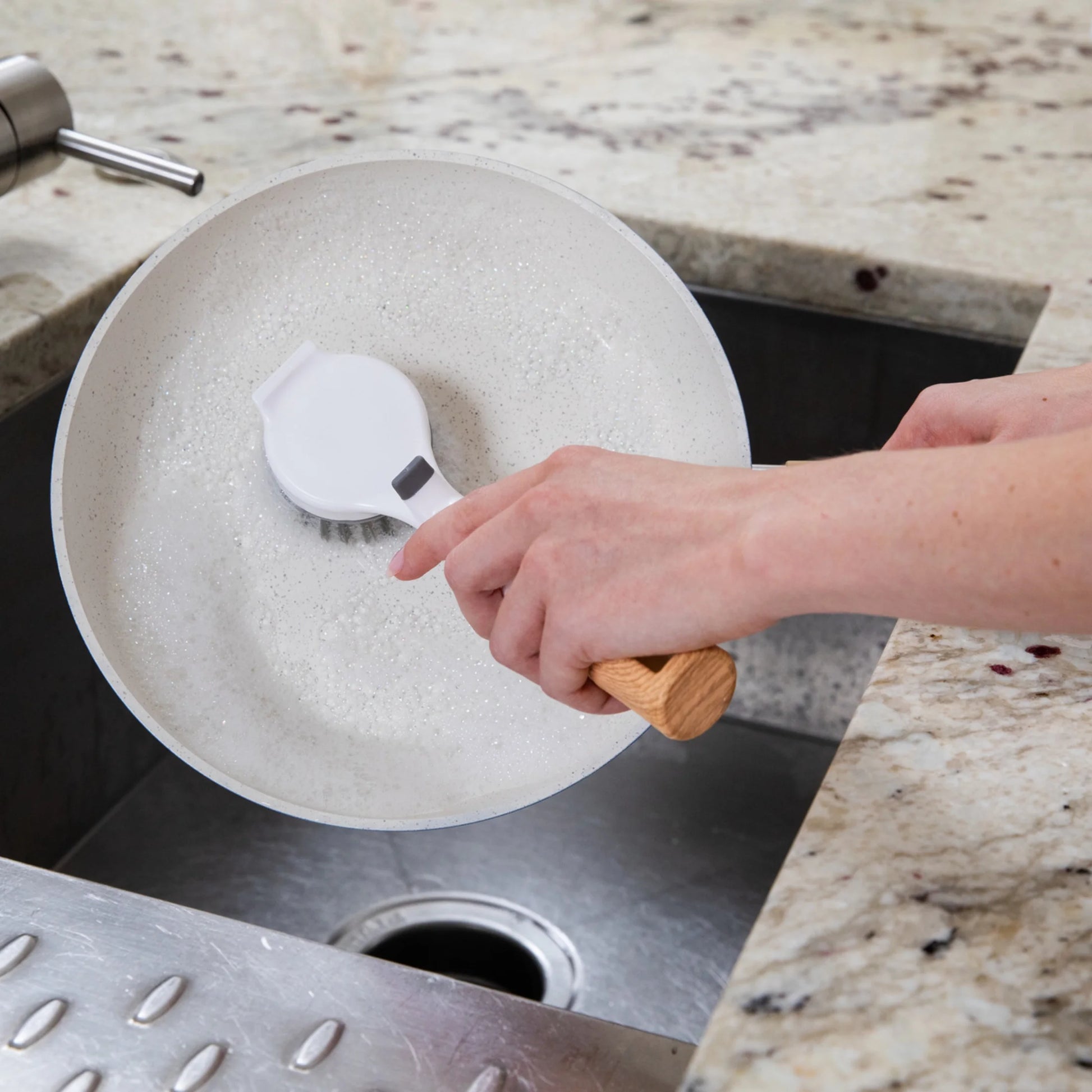 Dish Brush with Nylon Bristles