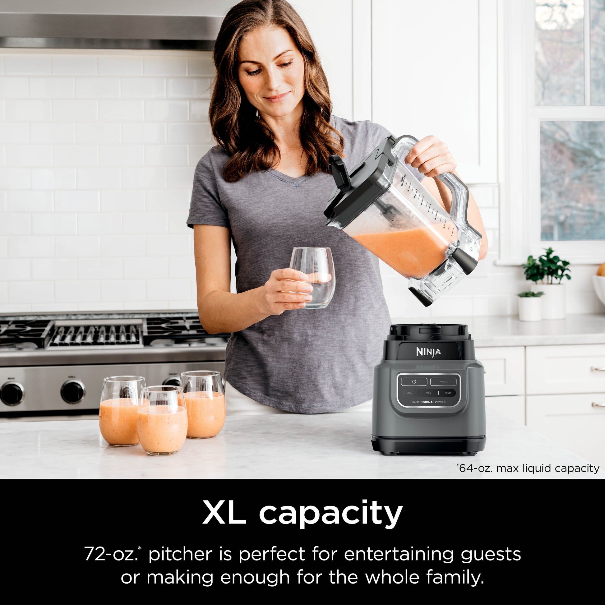 BE200 Classic Blender, 1000 Watts, 3-Speed Settings, 72 Oz. Pitcher with Total Crushing Blades, Dark Gray