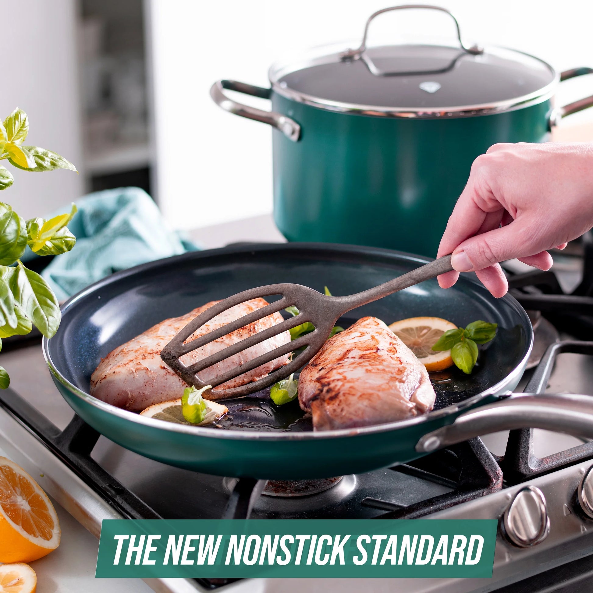 20-Piece Ceramic Nonstick Cookware Set - Toxin-Free, Dishwasher and Oven Safe, Green