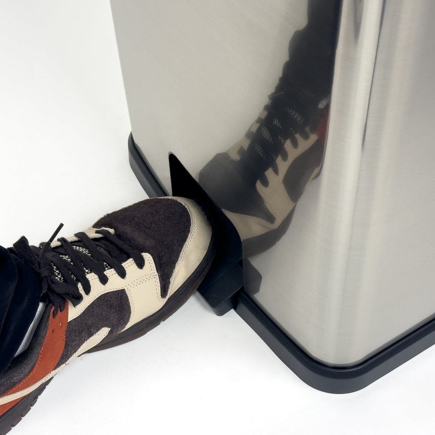 Kitchen Trash Can, 13 Gallon, Plastic Rectangular Step Garbage Bin, Silver