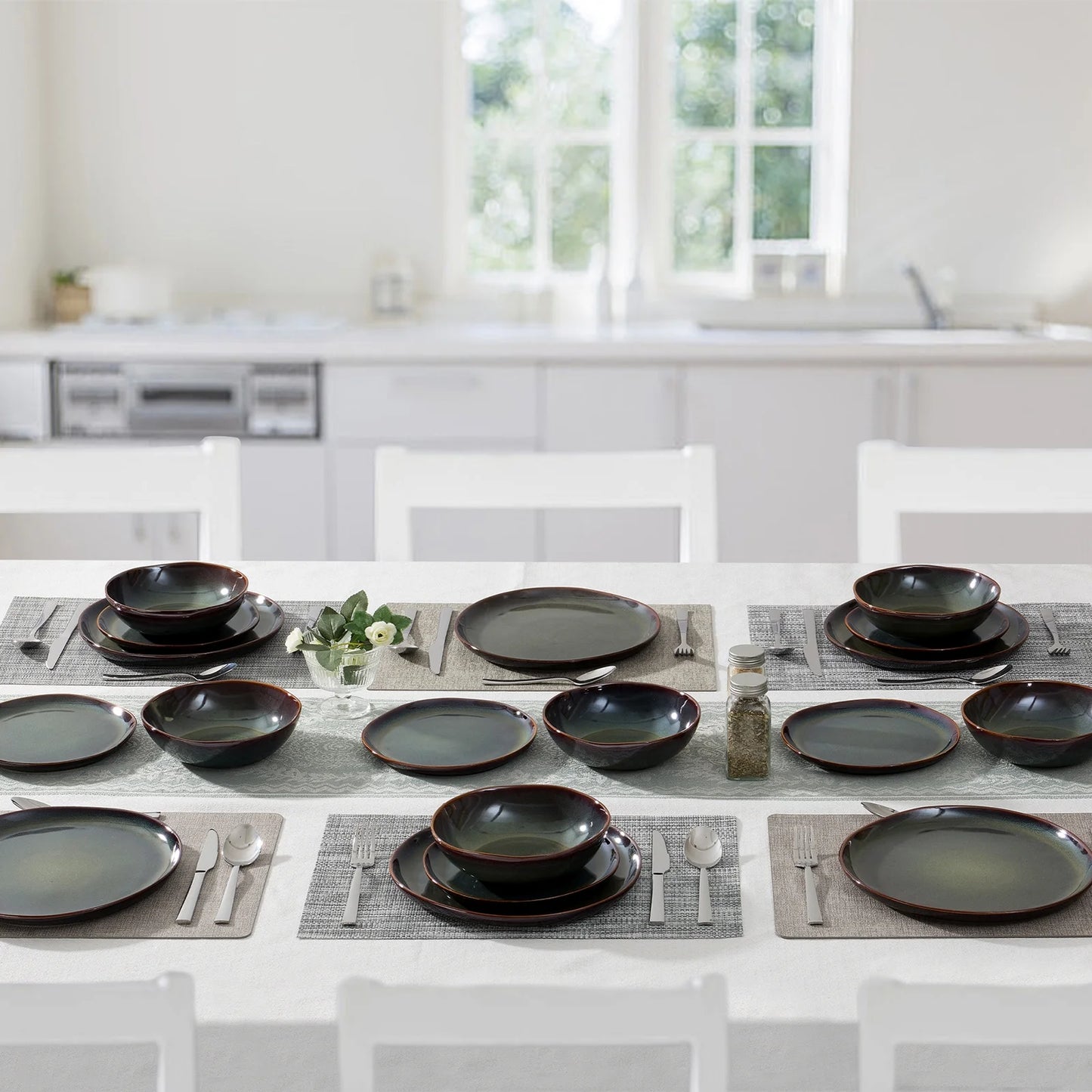 Dinnerware Set for 4, 12 Pieces Premium Stoneware Plates and Bowls Set, Handmade Reactive Glaze Dishes for Home, Chip & Scratch Resistant, Microwave and Dishwasher Safe - Forest Green